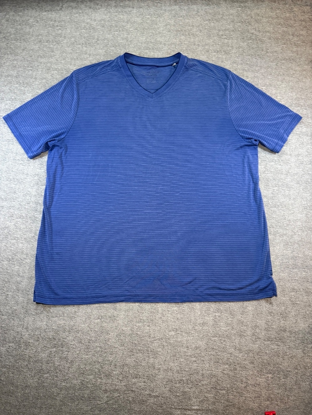 Tommy Bahama IslandZone XXL Blue V Neck Performance T Shirt Modal Coolmax